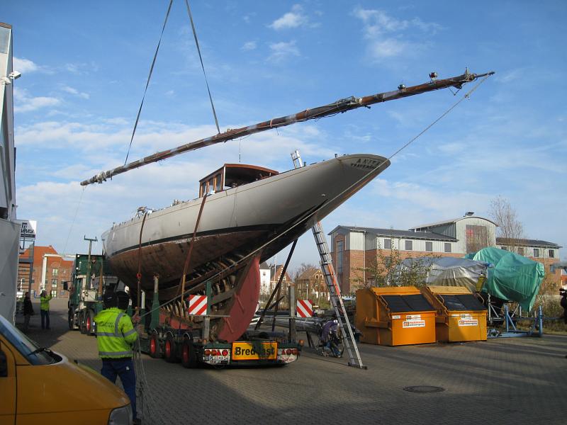 ford yacht transport